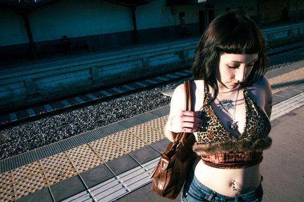 How Are Current UK Political Dynamics Influencing Public Opinion?